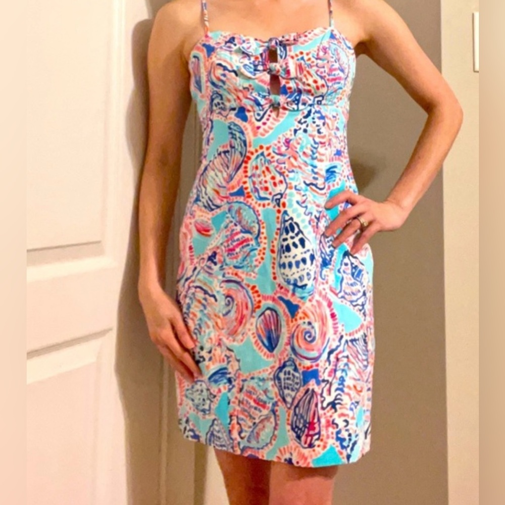 Lilly Pulitzer  Dress in Blue and Pink Print size 4